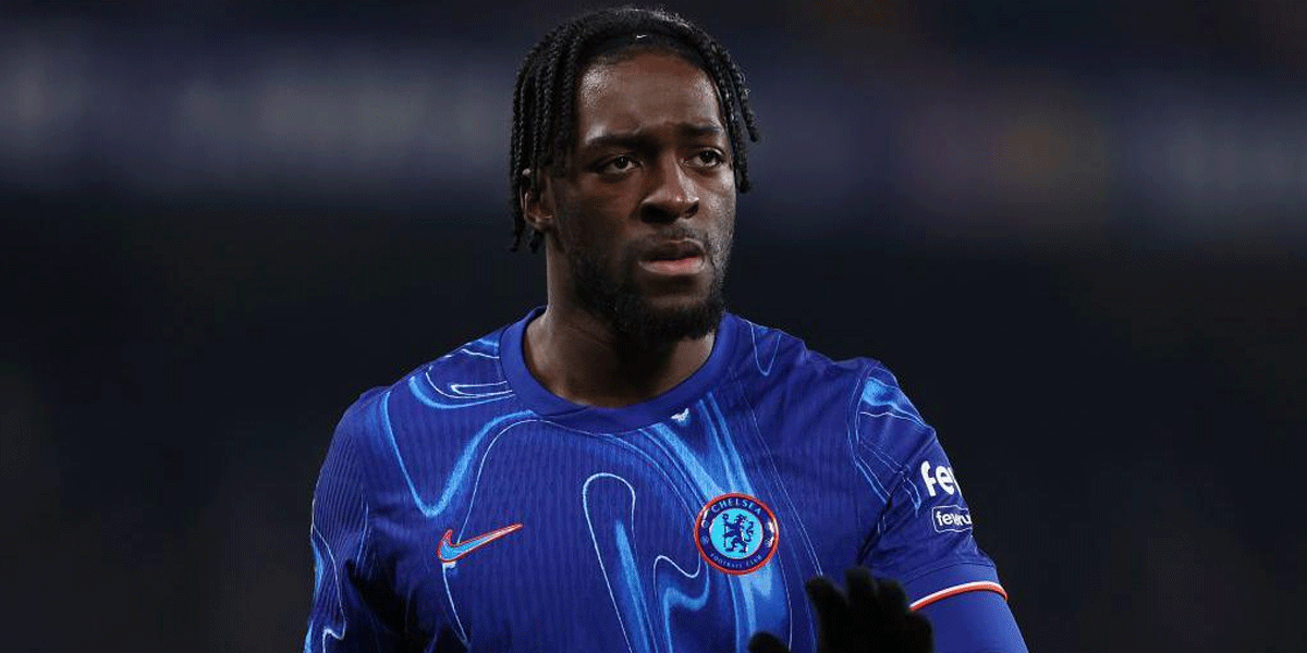 AC Milan Tegas Menyaring Bek Baru di Bursa Januari